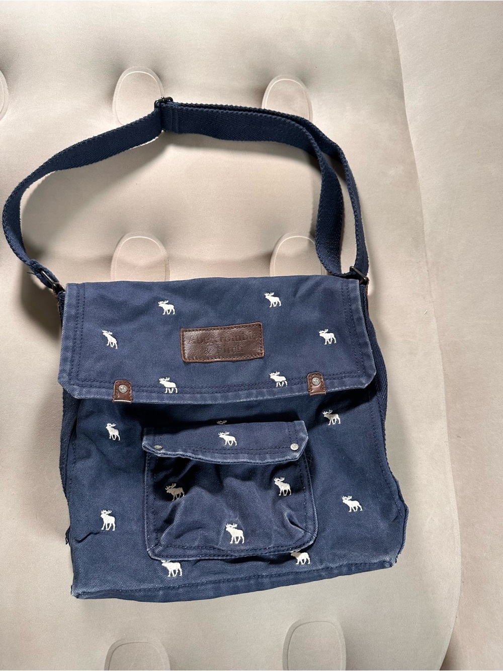 Abercrombie & Fitch Navy Blue Canvas Vintage Retro Messenger Sling Bag Y2K 2000s